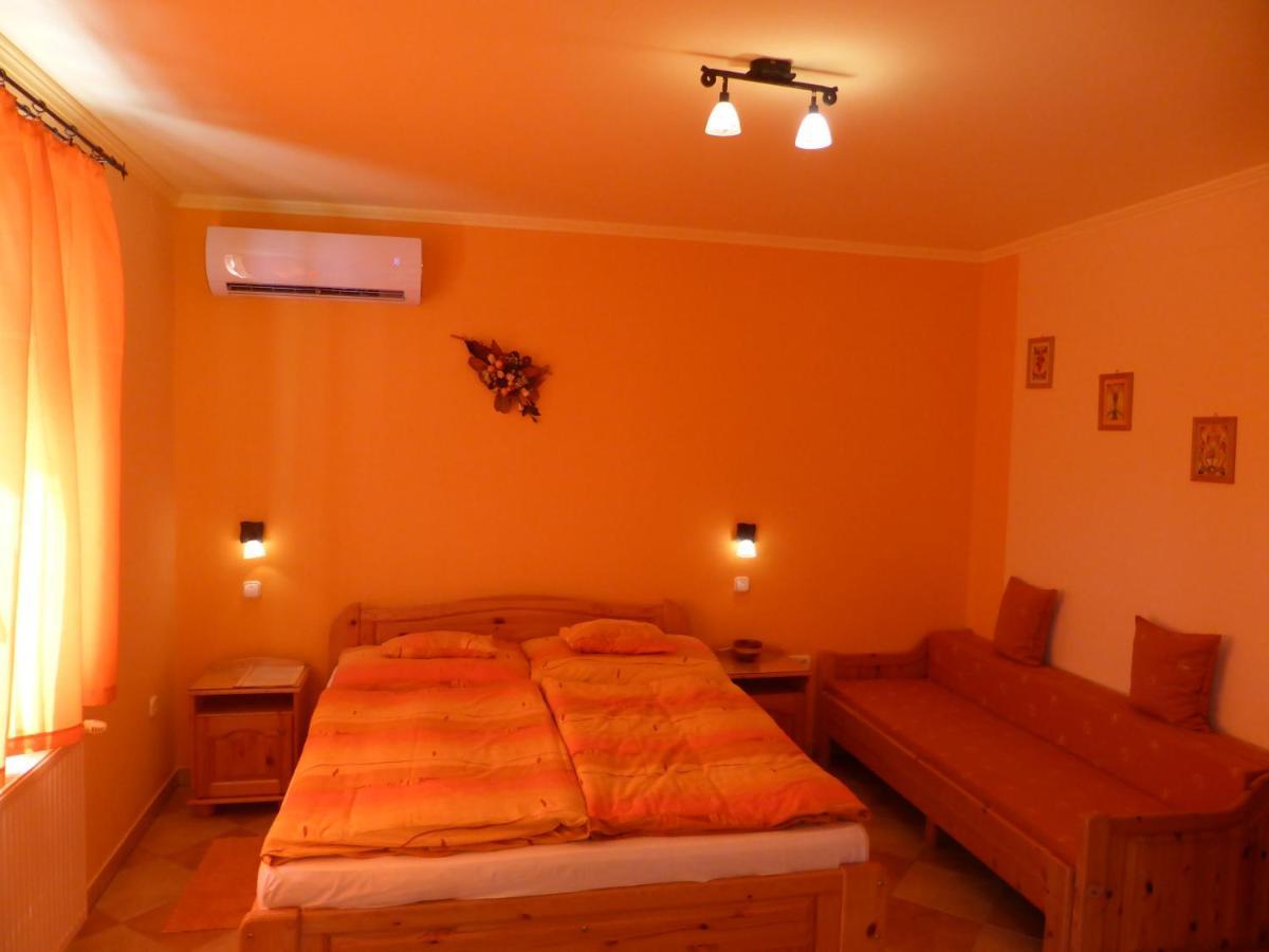 Napfény Apartman és Vendégház Egerszalók Exterior foto