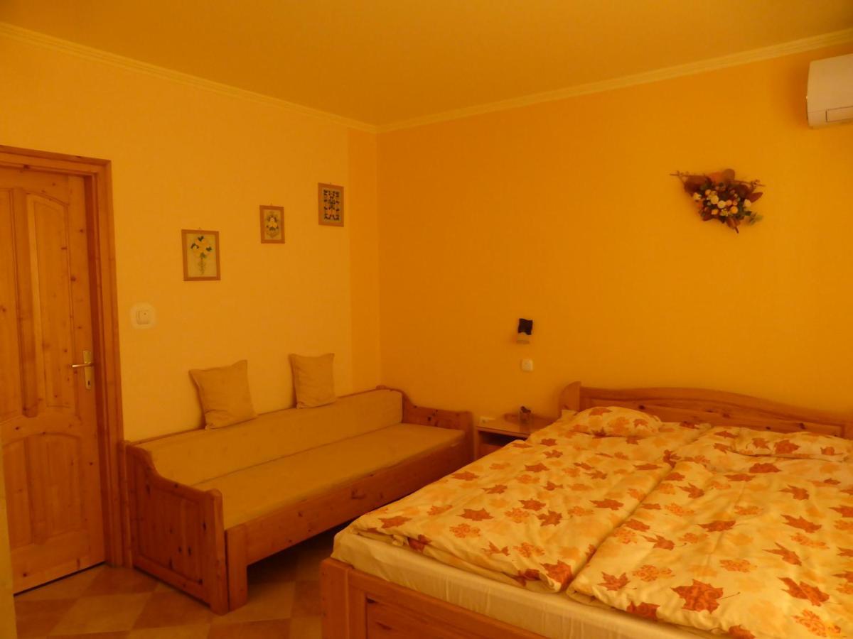 Napfény Apartman és Vendégház Egerszalók Exterior foto
