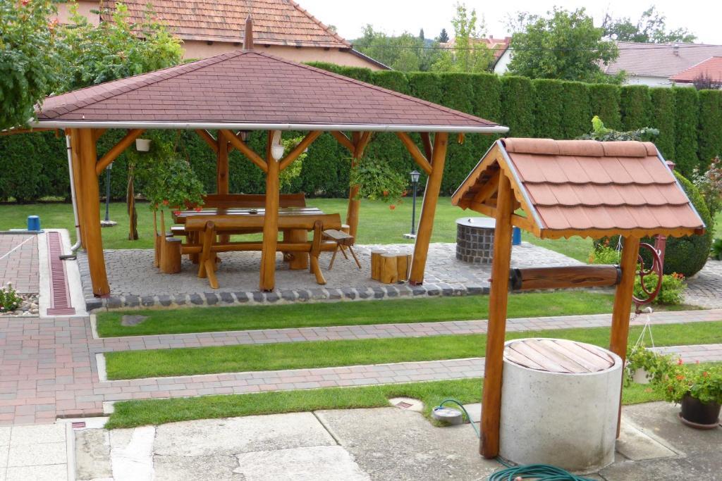 Napfény Apartman és Vendégház Egerszalók Exterior foto